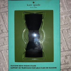 Kate spade silicone bow for phone